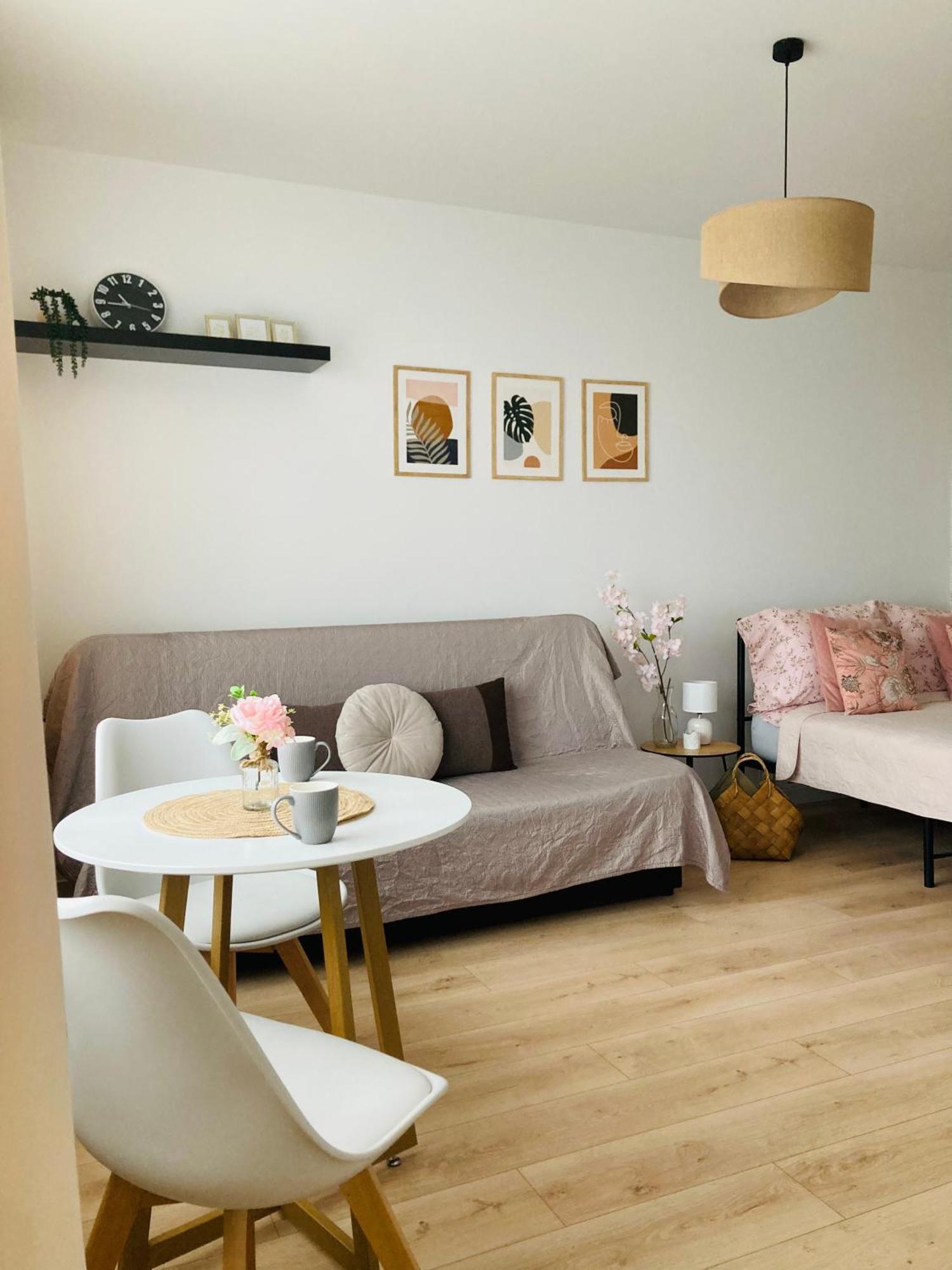 Appartement Apartament Sweet Heart à Rzeszów Extérieur photo